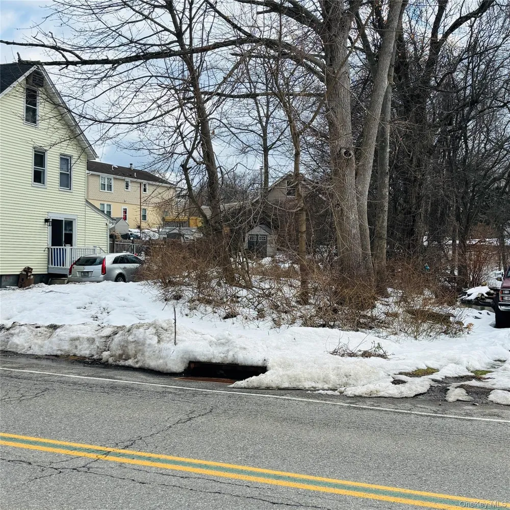 Between 229 and 231 Westchester Avenue Buchanan, NY 10511