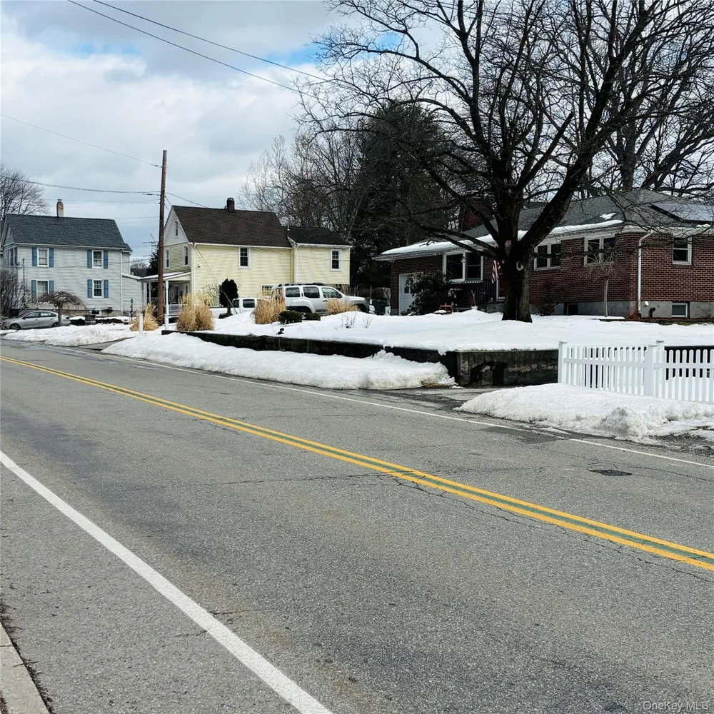 Between 229 and 231 Westchester Avenue Buchanan, NY 10511