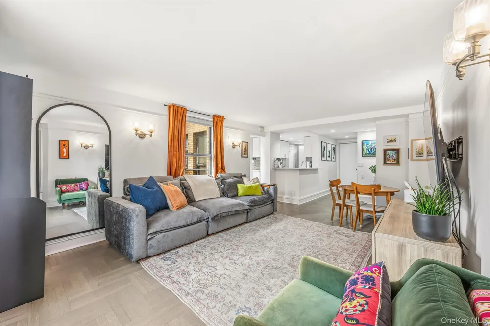 111 E 88th Street #10F New York (Manhattan), NY 10128