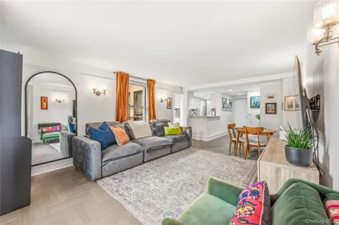 111 E 88th Street #10F
