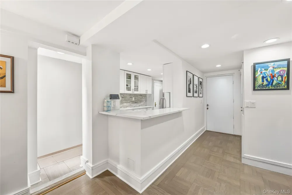 111 E 88th Street #10F New York (Manhattan), NY 10128