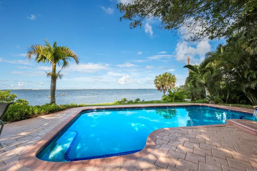 3301 BAY SHORE ROAD Sarasota, FL 34234