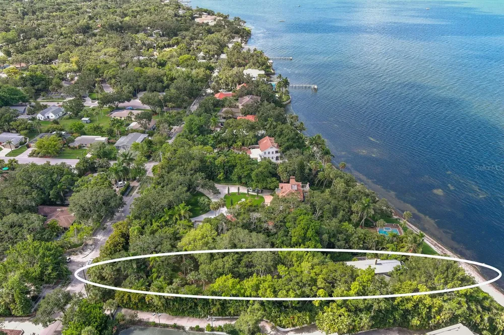 3301 BAY SHORE ROAD Sarasota, FL 34234