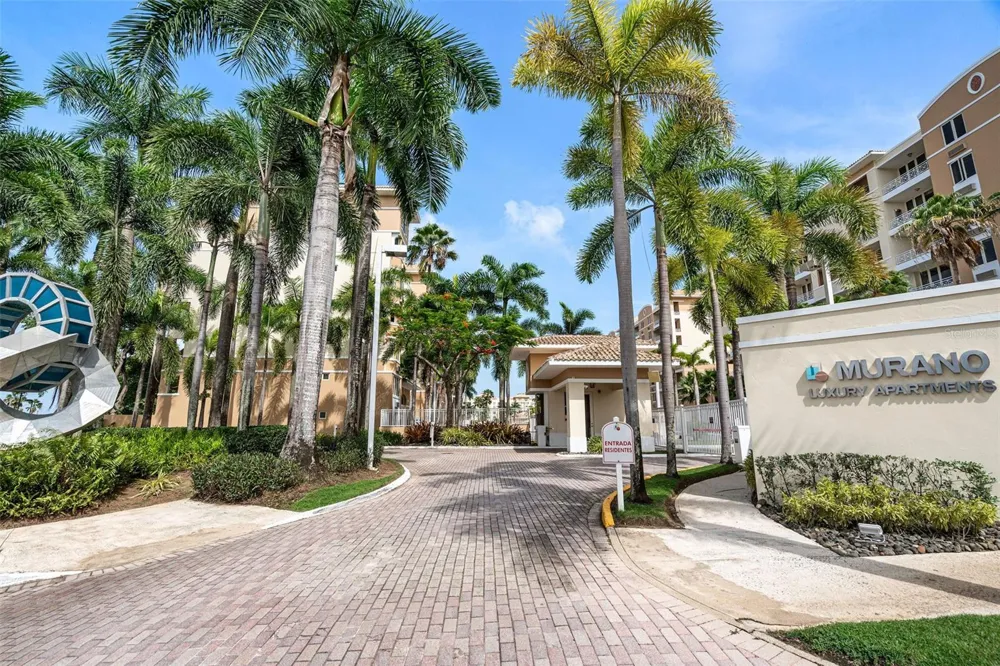 1 PALMA REAL AVE. #2 A6 Guaynabo, PR 00969