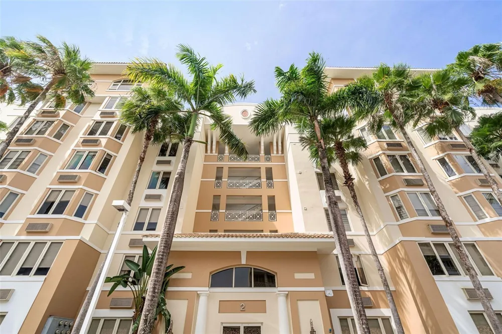 1 PALMA REAL AVE. #2 A6 Guaynabo, PR 00969