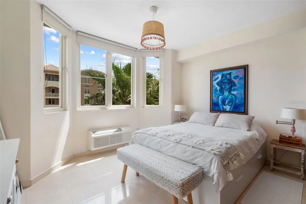 1 PALMA REAL AVE. #2 A6 Guaynabo, PR 00969