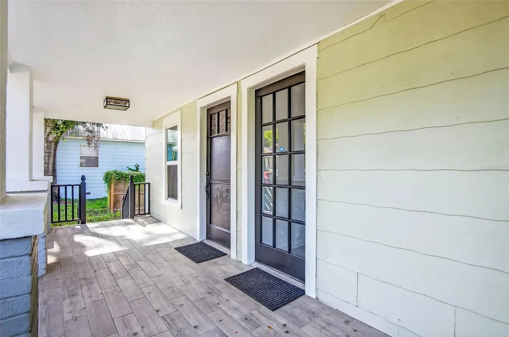 809 E BAKER STREET #A Tampa, FL 33603