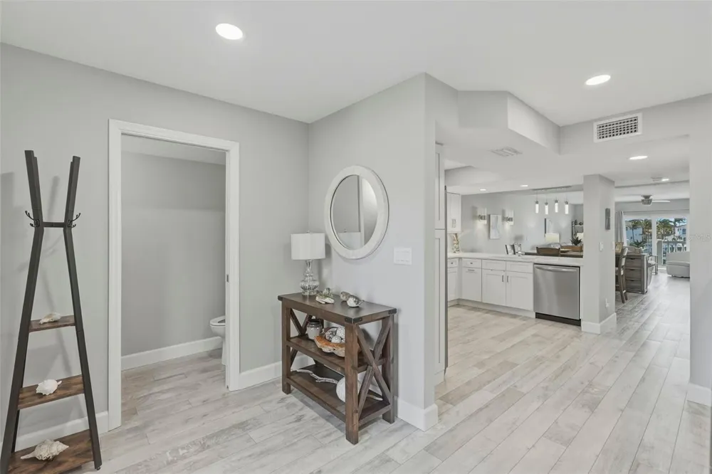 544 PINELLAS BAYWAY S #TH13 Tierra Verde, FL 33715