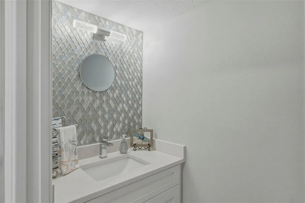 544 PINELLAS BAYWAY S #TH13 Tierra Verde, FL 33715