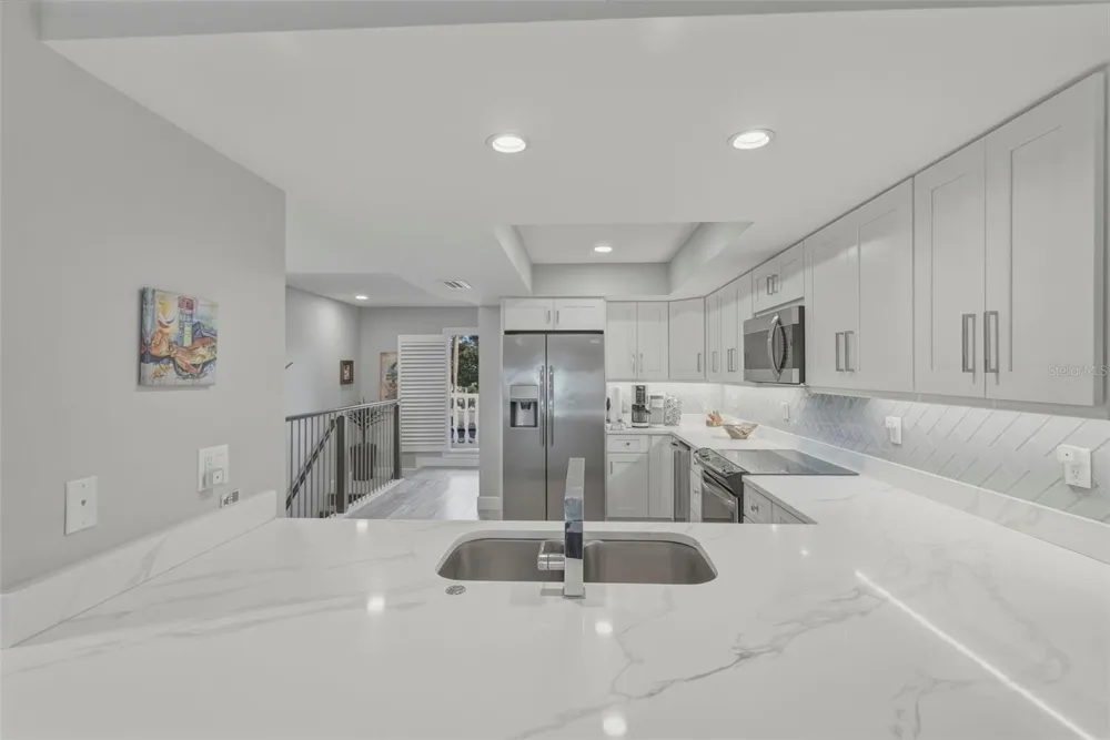 544 PINELLAS BAYWAY S #TH13 Tierra Verde, FL 33715