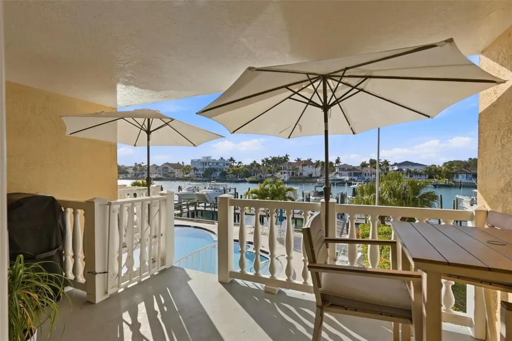 544 PINELLAS BAYWAY S #TH13 Tierra Verde, FL 33715