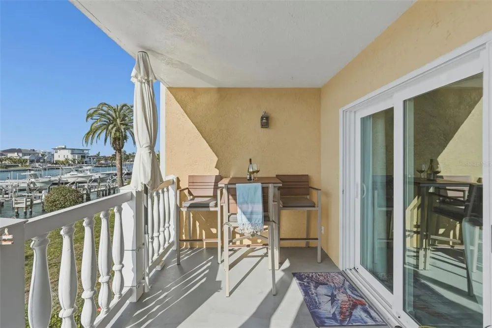 544 PINELLAS BAYWAY S #TH13 Tierra Verde, FL 33715
