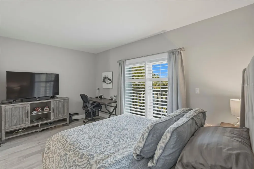 544 PINELLAS BAYWAY S #TH13 Tierra Verde, FL 33715