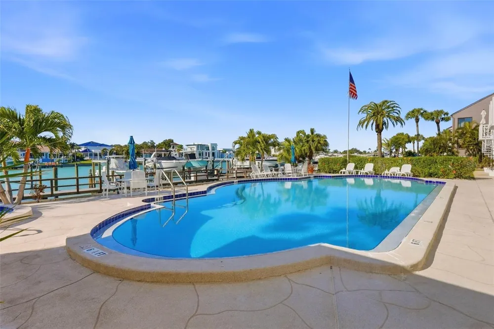 544 PINELLAS BAYWAY S #TH13 Tierra Verde, FL 33715