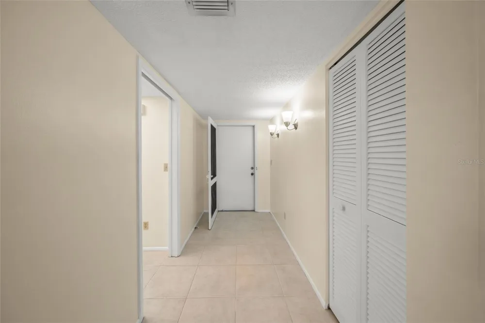 7860 PALM AIRE LANE #105 Sarasota, FL 34243