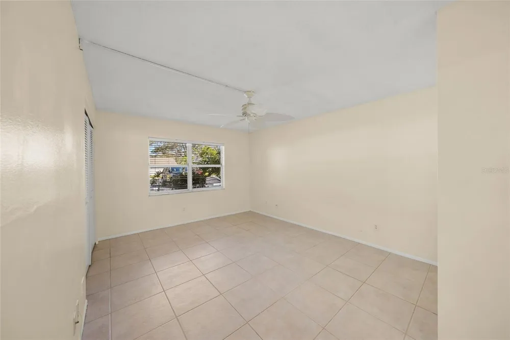 7860 PALM AIRE LANE #105 Sarasota, FL 34243