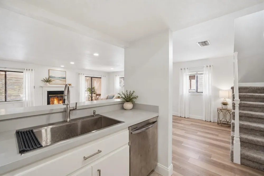 9100 PARK BOULEVARD #1 Seminole, FL 33777