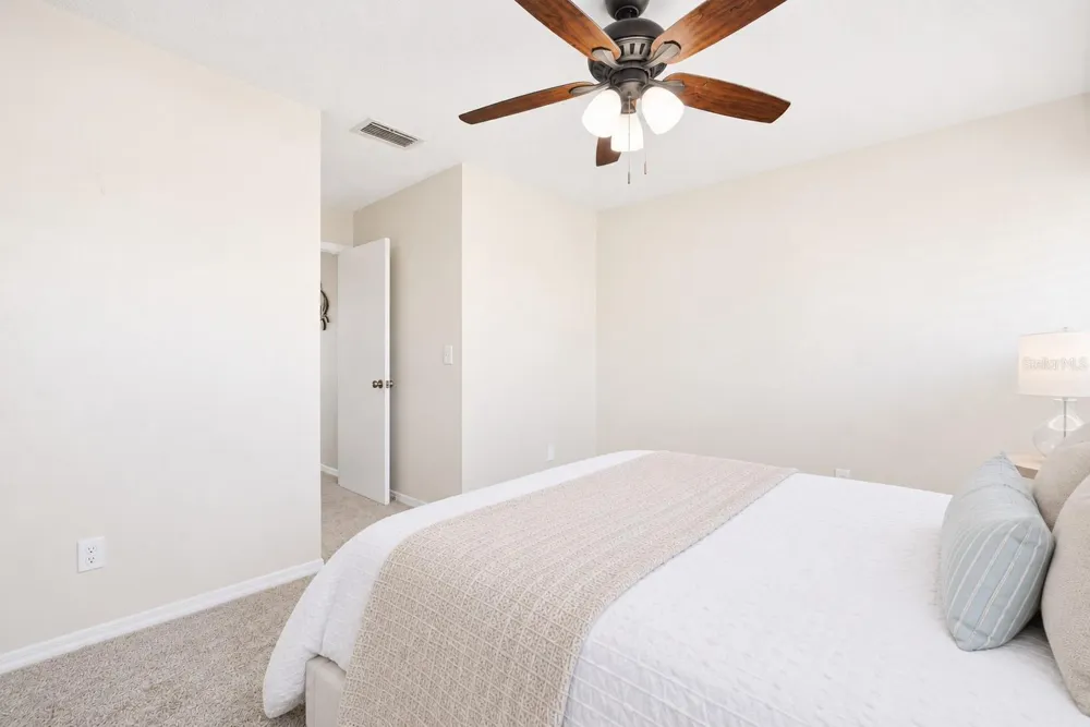 9100 PARK BOULEVARD #1 Seminole, FL 33777