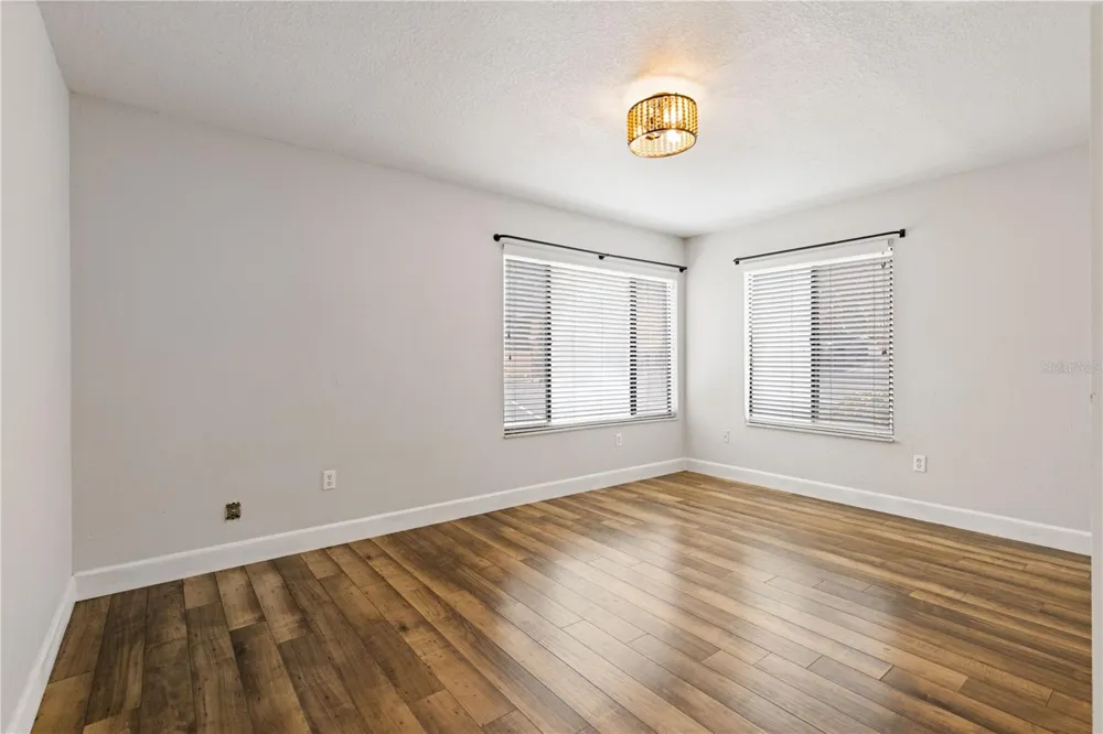 1621 NE 2ND STREET #302 ocala, FL 34470