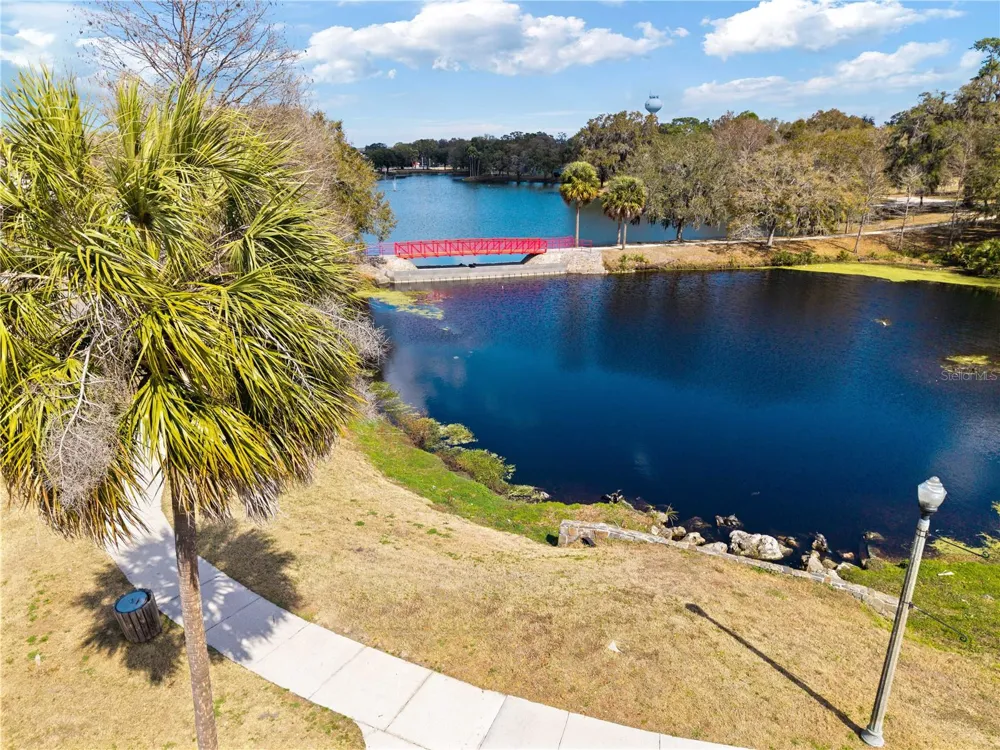1621 NE 2ND STREET #302 ocala, FL 34470