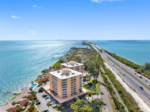 7430 SUNSHINE SKYWAY LANE S #406
