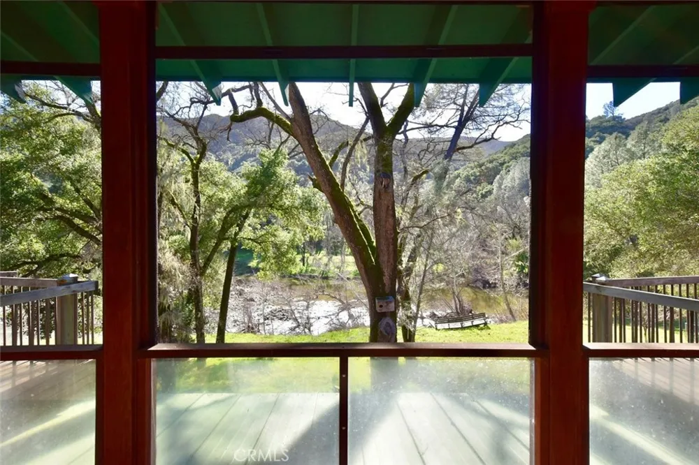 76450 Deer Pass Road Bradley, CA 93426