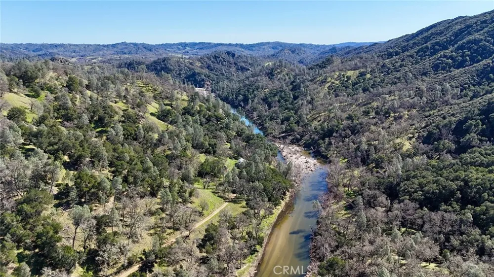 76450 Deer Pass Road Bradley, CA 93426
