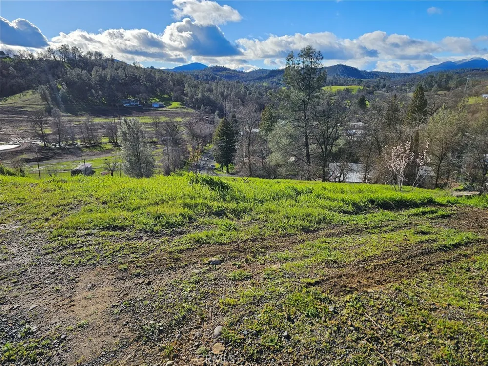 10167 Bell S Lower Lake, CA 95457
