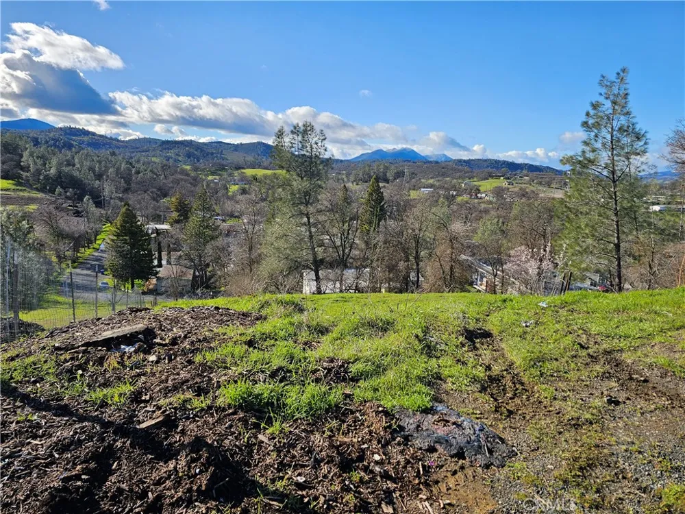 10167 Bell S Lower Lake, CA 95457