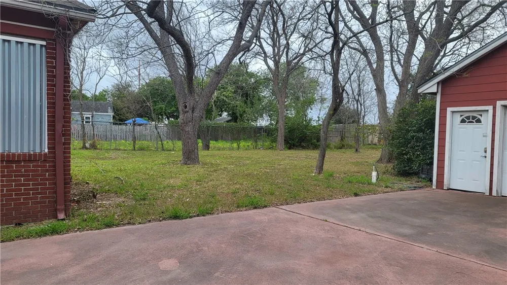 4109 Up River Road Corpus Christi, TX 78408