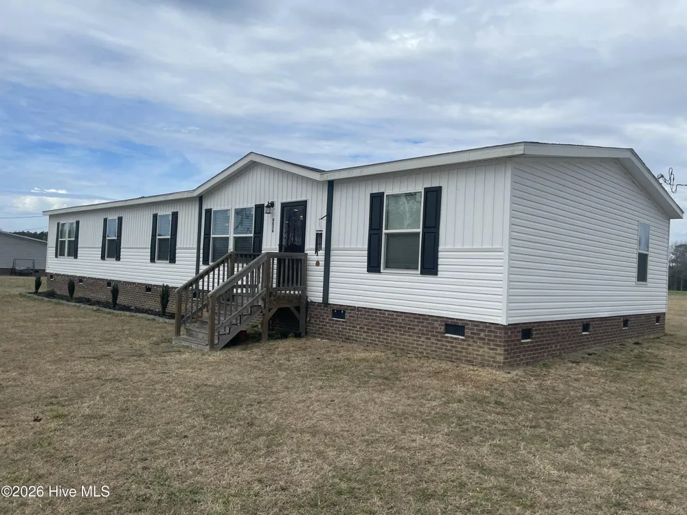 4036 Shearin Road Whitakers, NC 27891