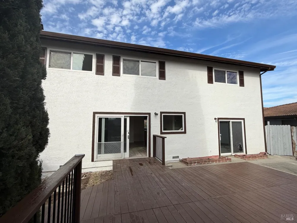 506 Marina Boulevard Suisun City, CA 94585
