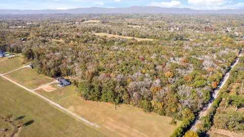 327 Starr Hawk Lane