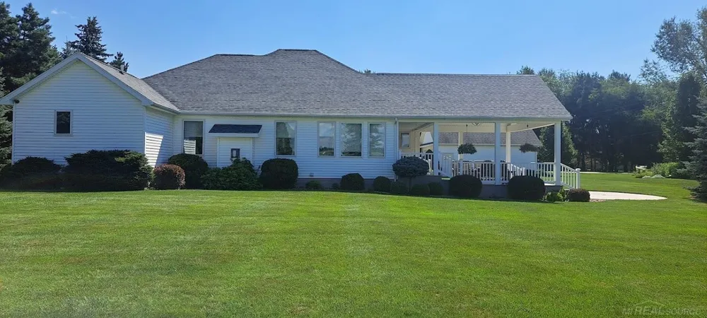 404 Whitetail Lane Watertown Township, MI 48471