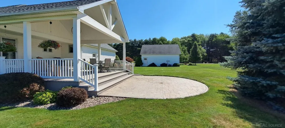 404 Whitetail Lane Watertown Township, MI 48471