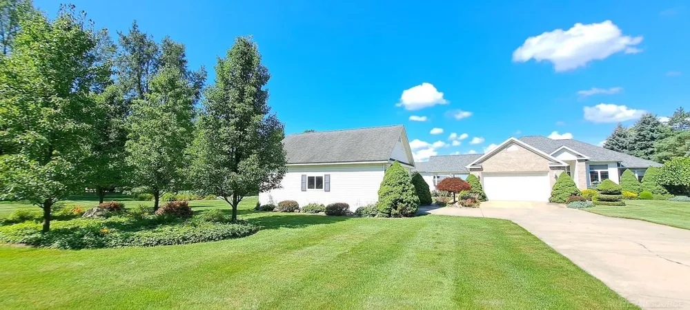 404 Whitetail Lane Watertown Township, MI 48471
