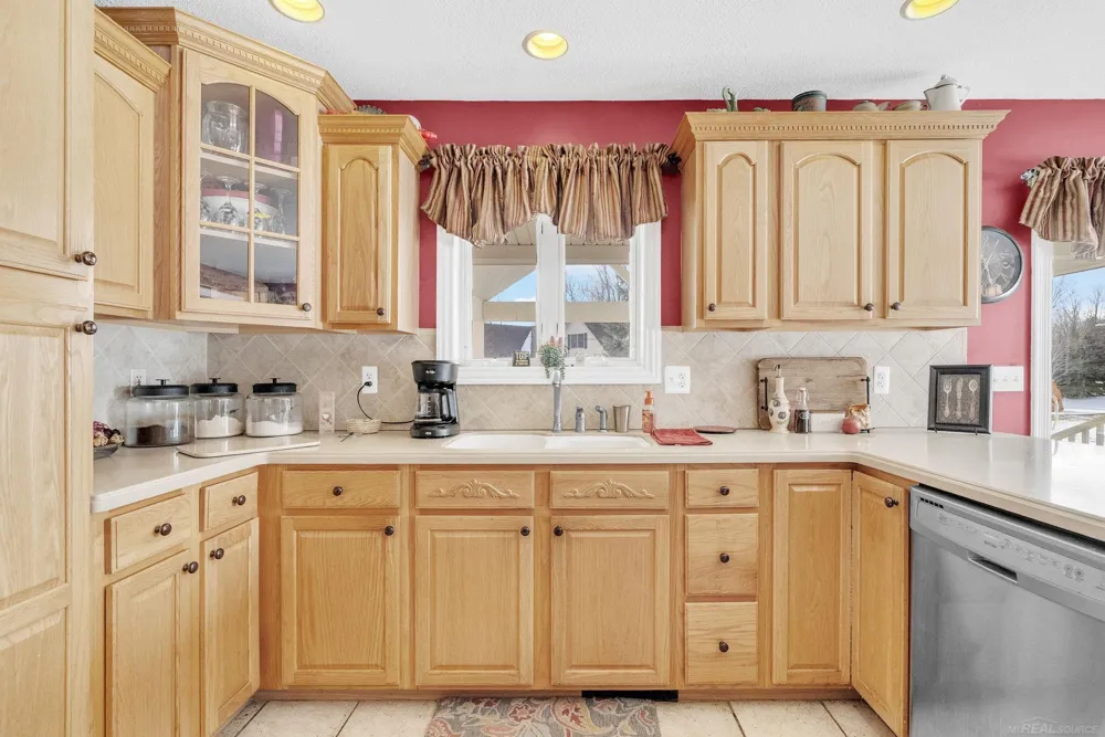 404 Whitetail Lane Watertown Township, MI 48471
