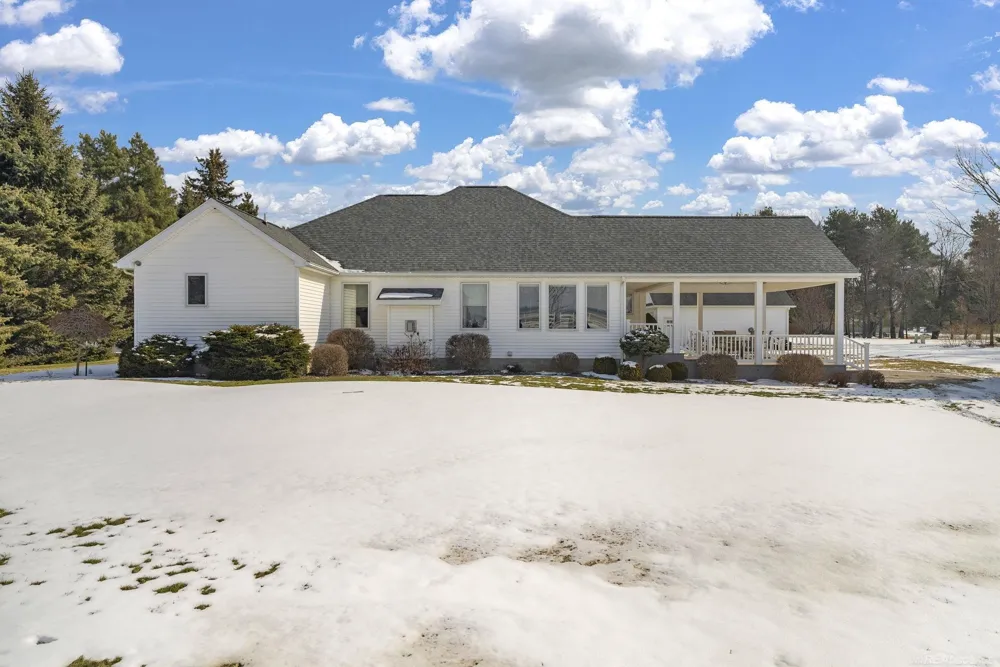 404 Whitetail Lane Watertown Township, MI 48471