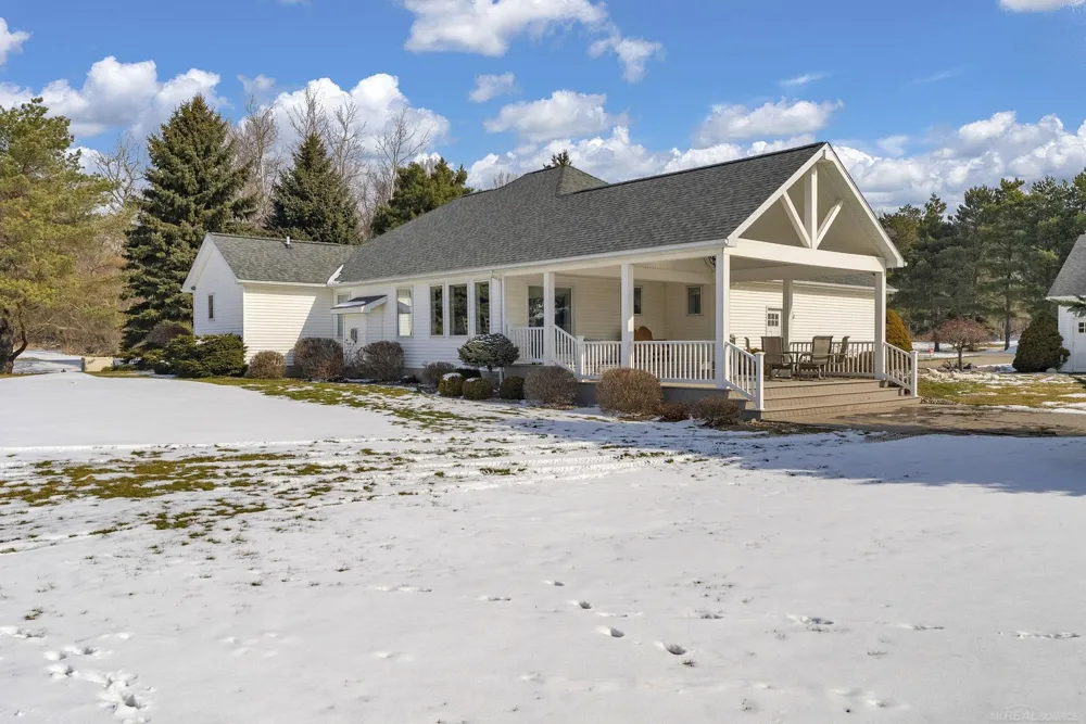 404 Whitetail Lane Watertown Township, MI 48471