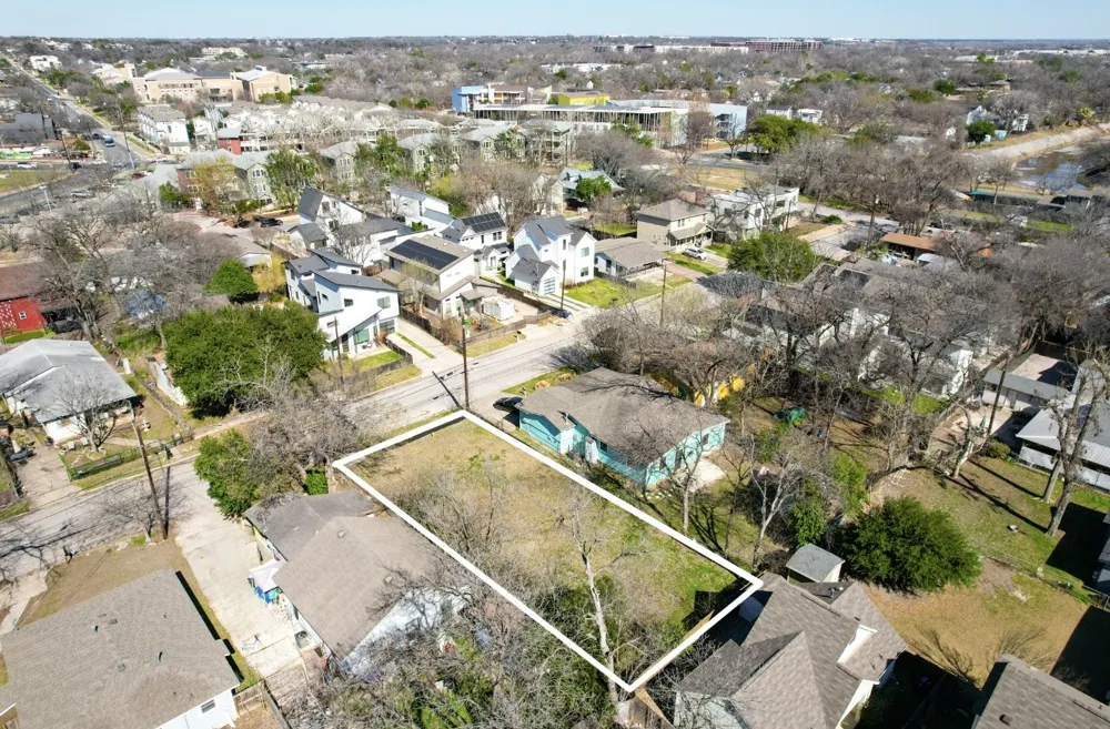 2707 Zaragosa Street Austin, TX 78702