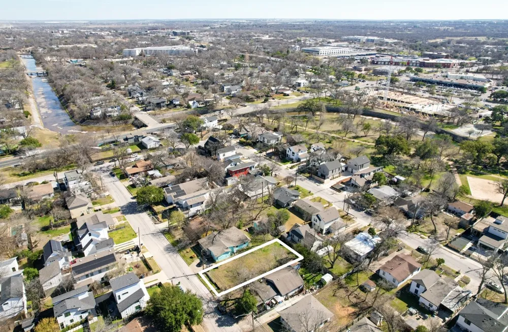 2707 Zaragosa Street Austin, TX 78702