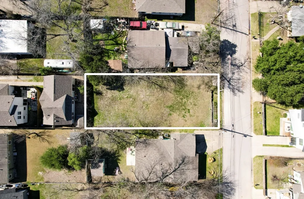 2707 Zaragosa Street Austin, TX 78702