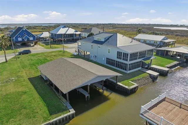 133 Pelican Lane Lake Charles, LA 70607