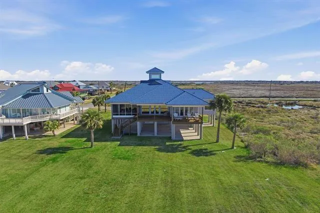 133 Pelican Lane Lake Charles, LA 70607