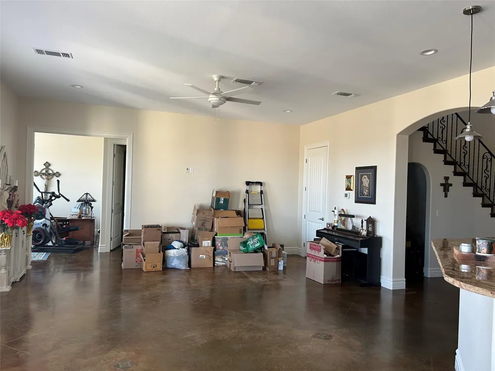591 E Burgundy Bay Port O Connor, TX 77982