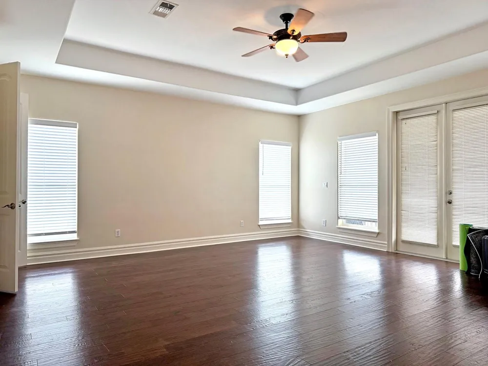 591 E Burgundy Bay Port O Connor, TX 77982