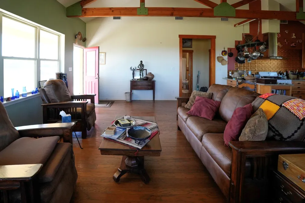 6455 Gebert Road Schulenburg, TX 78949