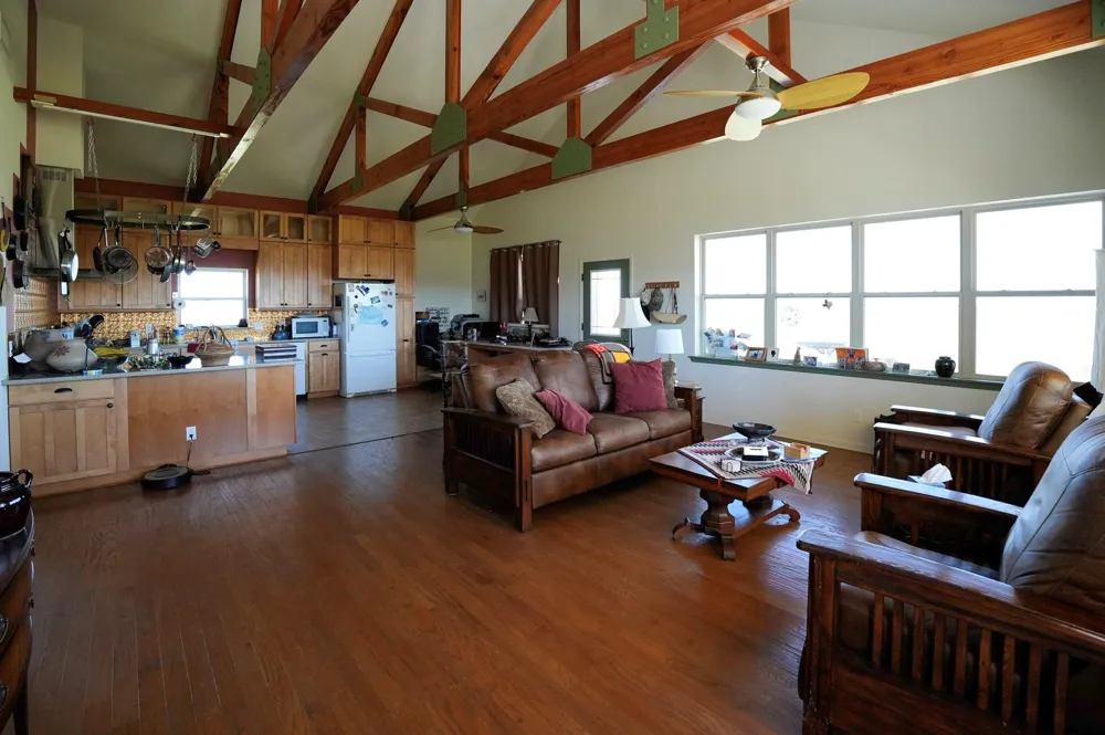 6455 Gebert Road Schulenburg, TX 78949
