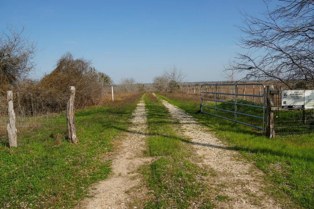 6455 Gebert Road Schulenburg, TX 78949