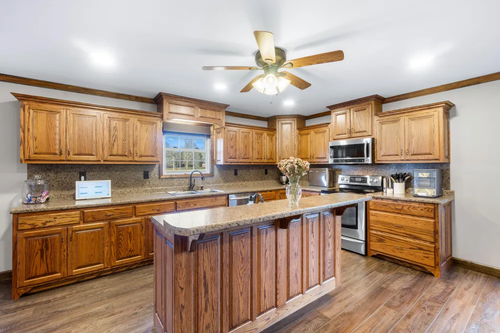 685 County Road Bryant, AL 35958